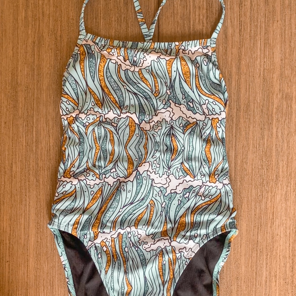 RARE JOLYN ONE PIECE